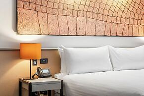 Crowne Plaza Alice Springs Lasseters by IHG
