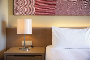 Crowne Plaza Alice Springs Lasseters by IHG