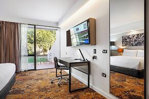 Crowne Plaza Alice Springs Lasseters by IHG