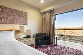 Crowne Plaza Alice Springs Lasseters by IHG