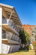 Crowne Plaza Alice Springs Lasseters by IHG