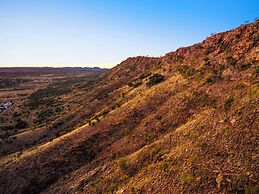 Crowne Plaza Alice Springs Lasseters by IHG