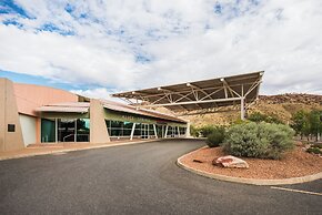 Crowne Plaza Alice Springs Lasseters by IHG