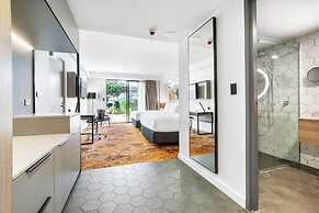 Crowne Plaza Alice Springs Lasseters by IHG