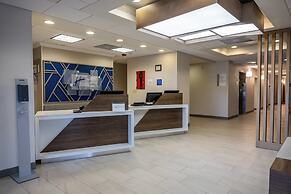 Holiday Inn Express & Suites Vicksburg by IHG