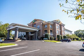 Holiday Inn Express & Suites Vicksburg by IHG