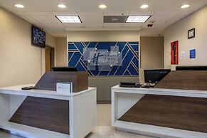 Holiday Inn Express & Suites Vicksburg by IHG