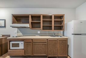 WoodSpring Suites Chicago Midway