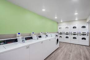 WoodSpring Suites Chicago Midway