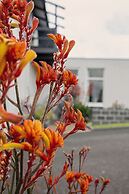 Mandala Ace Albany Hotel