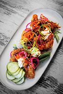 Mandala Ace Albany Hotel