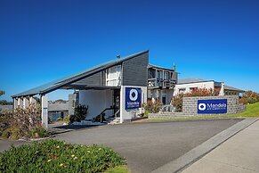 Mandala Ace Albany Hotel