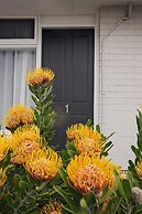 Mandala Ace Albany Hotel