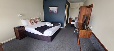 Mandala Ace Albany Hotel