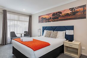 Mandala Ace Albany Hotel