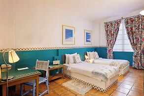 The Gordon House Hotel