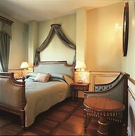 The Gordon House Hotel