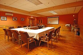 Treasure Mountain Inn