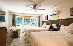 Treasure Mountain Inn