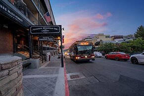 Treasure Mountain Inn