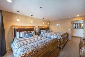 Treasure Mountain Inn