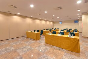 Ramada by Wyndham Valencia Almussafes