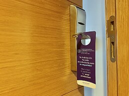 Ramada by Wyndham Valencia Almussafes