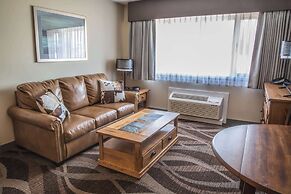 Prestige Hudson Bay Lodge & Conference Centre, WorldHotels Crafted Col