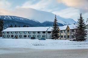 Prestige Hudson Bay Lodge & Conference Centre, WorldHotels Crafted Col