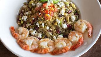 Prestige Hudson Bay Lodge & Conference Centre, WorldHotels Crafted Col