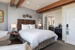 Cypress Inn On Miramar Beach