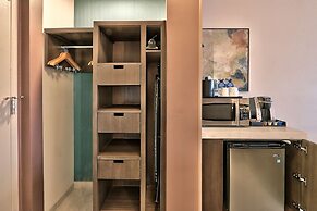 Hilton Garden Inn Albuquerque / Journal Center