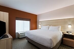 Holiday Inn Express Hotel & Suites Tavares - Leesburg by IHG