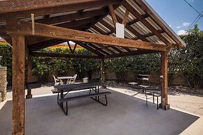 Americas Best Value Inn Buda Austin S