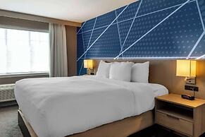 Comfort Inn & Suites East Greenbush - Albany