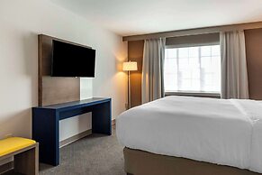 Comfort Inn & Suites East Greenbush - Albany