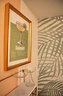 Peninsula Bed & Cocktails