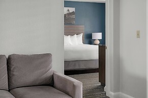 Club Wyndham Newport Onshore