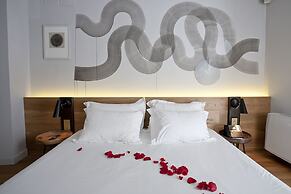 Puro Oasis Urban Hotel