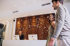 Puro Oasis Urban Hotel