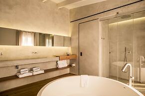 Puro Oasis Urban Hotel