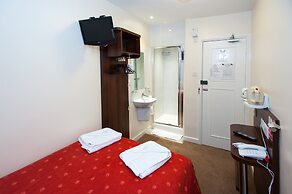 Marble Arch Inn Hotel