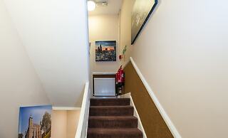 Marble Arch Inn Hotel