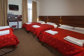 Marble Arch Inn Hotel