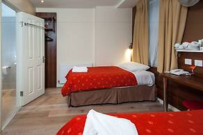 Marble Arch Inn Hotel