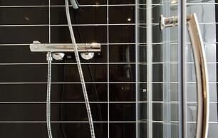 Marble Arch Inn Hotel