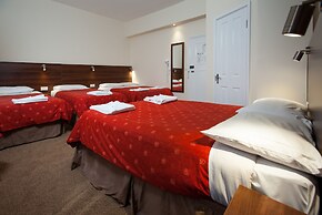 Marble Arch Inn Hotel