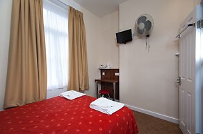Marble Arch Inn Hotel