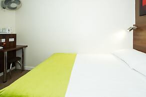 Marble Arch Inn Hotel