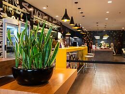 ibis Joinville